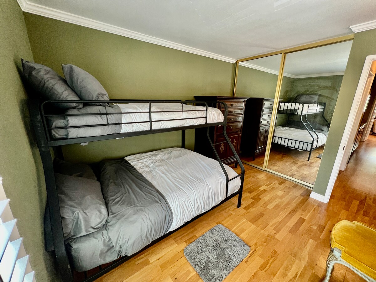 غرفة النوم 2