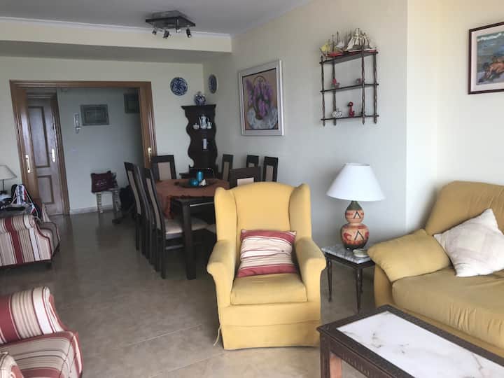 Apartamento En Primera Linea De La Playa De Gandia - Gandia