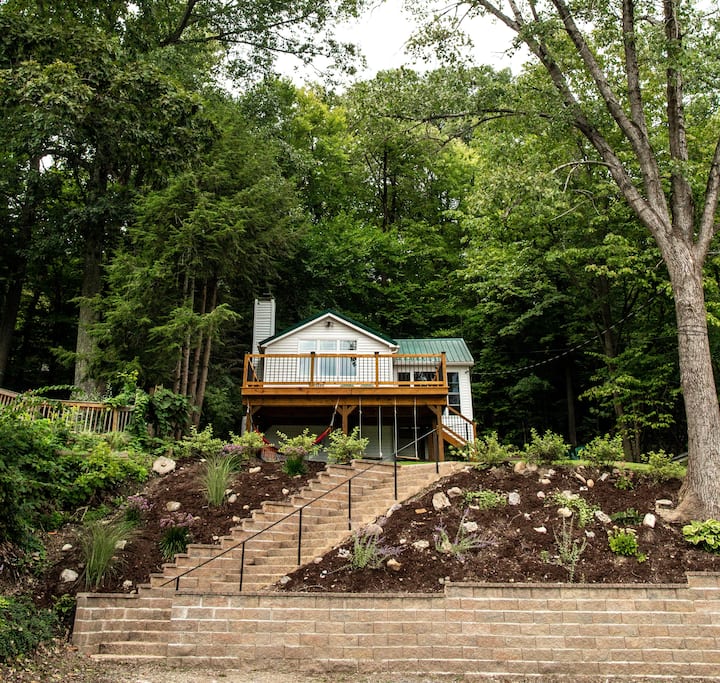 Top 10 Airbnb Vacation Rentals Near Skaneateles Lake, USA Trip101