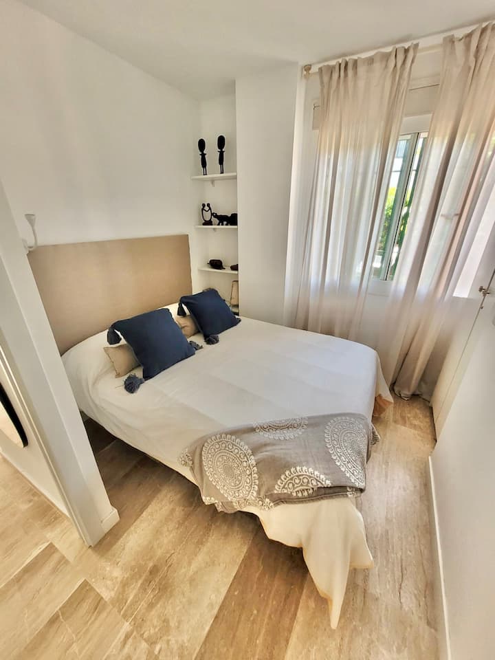 غرفة النوم 2