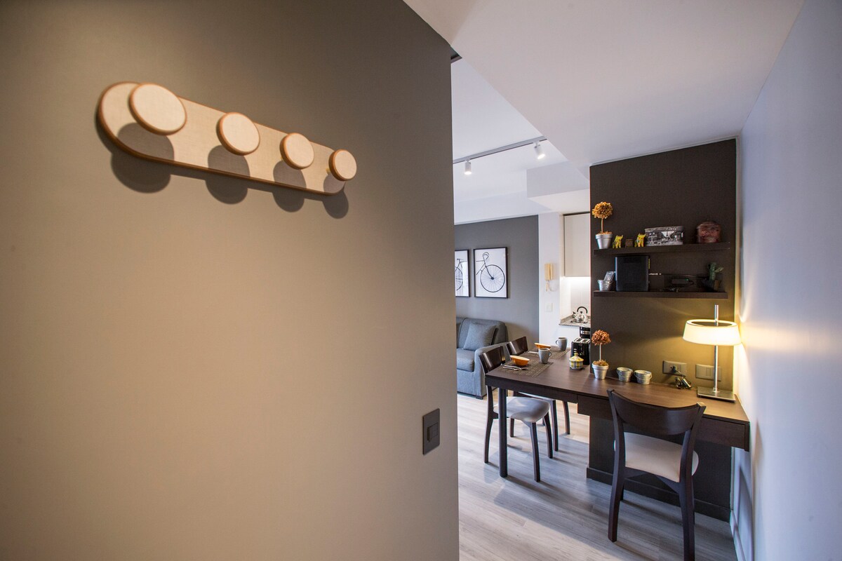 Departamento de 1 dormitorio en Palermo con balcón, piscina y cochera