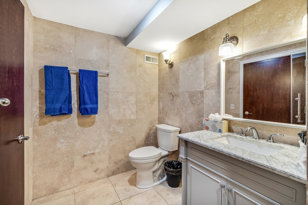 Unit 6 Queen & Sofa Beds, Wi-Fi, Elevator@Old City