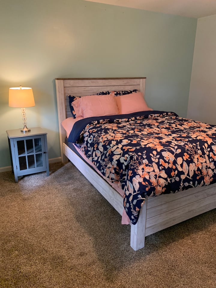 Coastal Cottage - Airbnb