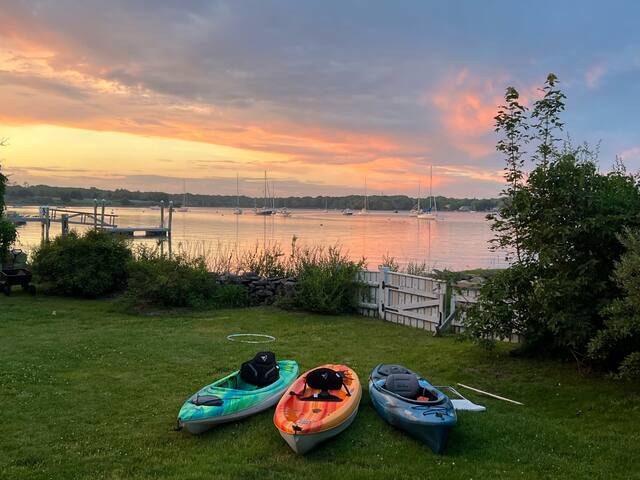 Historic Wickford Waterfront Home – Samuel Carr gallery image 2