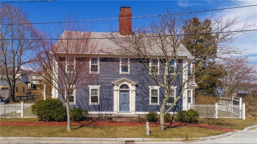 Historic Wickford Waterfront Home – Samuel Carr gallery image 3