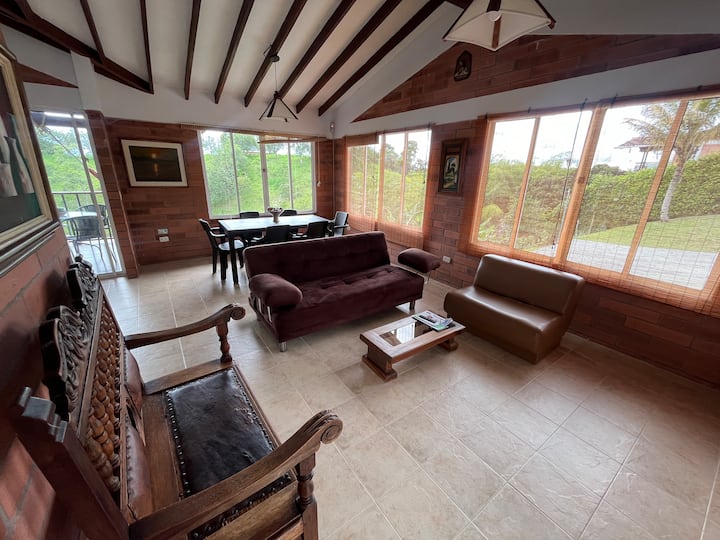 Country Escape With Pool, Relaxation & Nature - Pereira