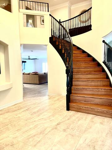 COVE PLAYHOUSE gallery image 3