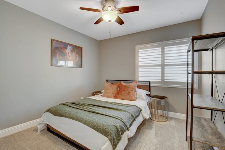 غرفة النوم 2