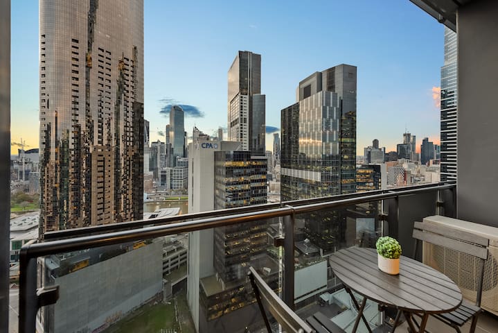 Exclusive Stays – Southbank Grand