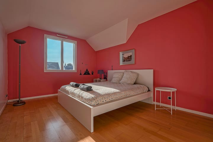 غرفة النوم 2