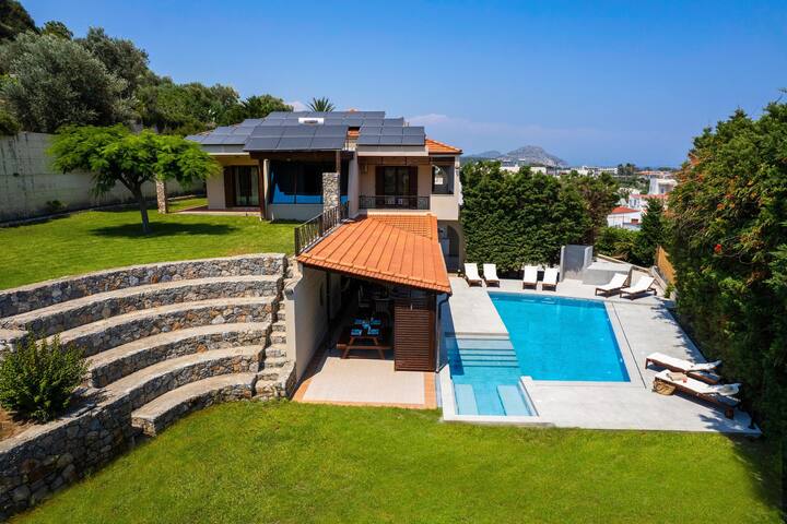 3 Roses Residence gallery image 5