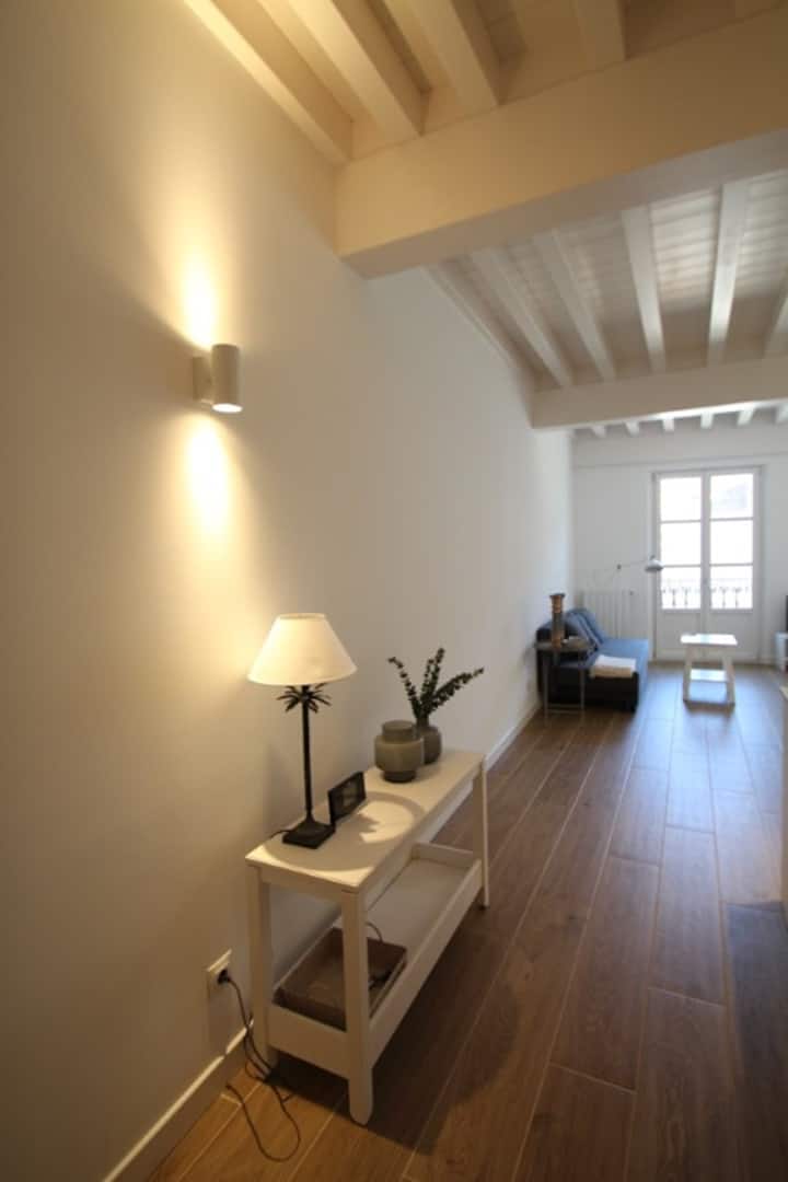 Apartamento En El Centro De Comillas Con Terraza - Comillas