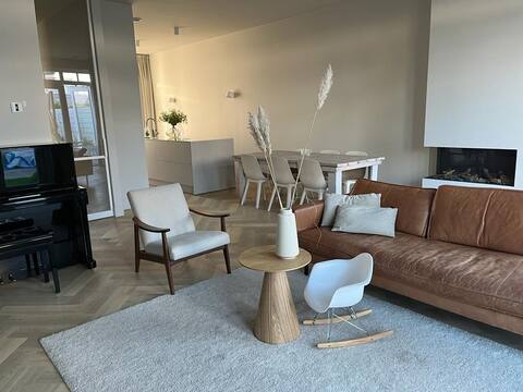 Childfriendly| 5 min walk  beach | 2 bathrooms |