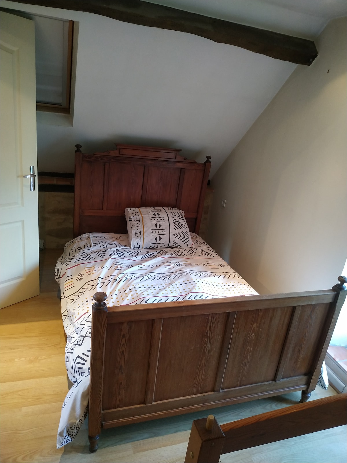 Chambre deux lits (lit 120)