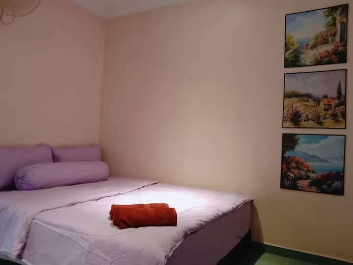 房间5- 1张标准双人床