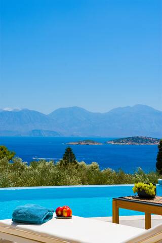 Mirabella Hills | Villa Oxa | Private Heated Pool gallery image 5