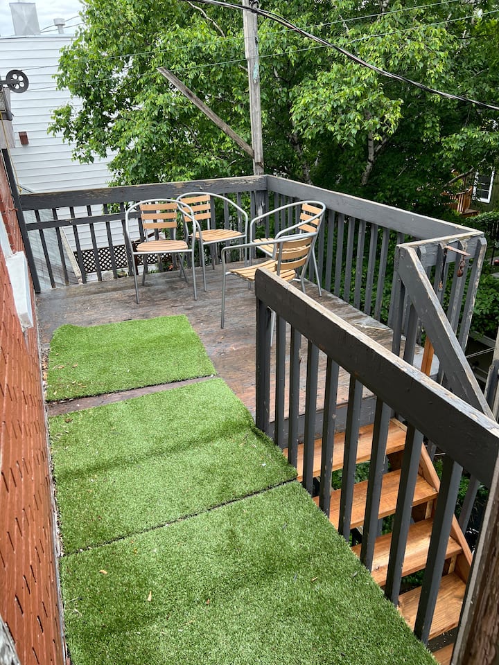 Walk To Old Qc: Free Wifi+ Free Parking + Ac - Quebec City