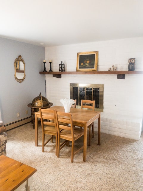 Spacious private apartment w/ patio washer 1 bdrm