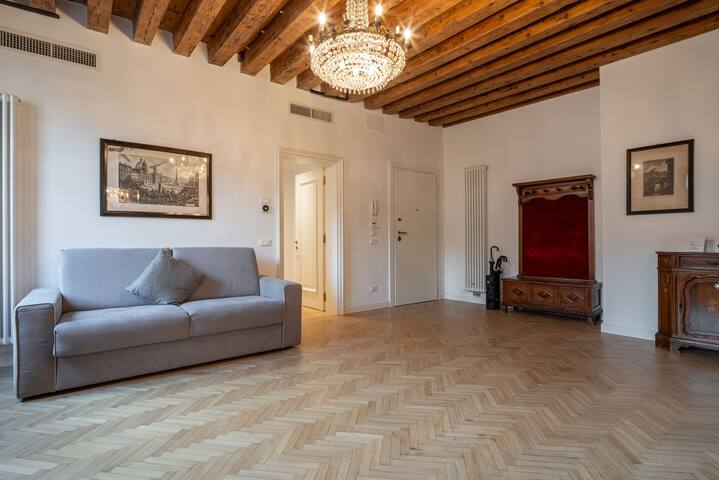 Residence on the Laguna gallery image 4