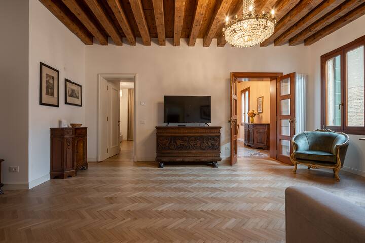 Residence on the Laguna gallery image 5