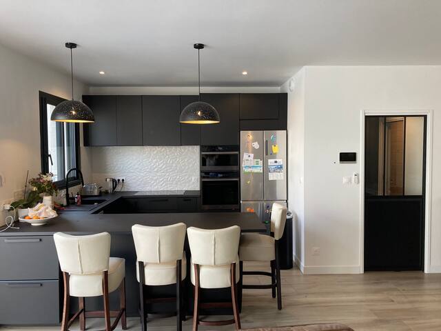 Magnifique villa piscine chauffée Bordeaux gallery image 4