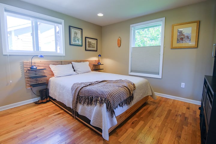 Dormitorio 2, cama tamaño queen