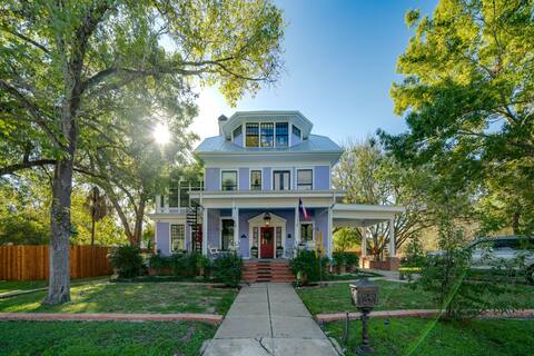 Fall Manor Get Away!