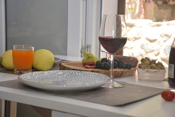 La Corte sotto La Rocca