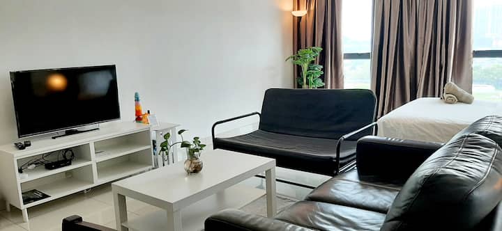 Mozhouze Studio @ 8 Kinrara Service Apartment - Puchong