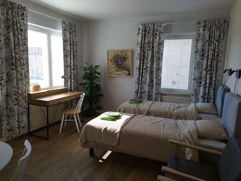 Lovely apartment on 2 floors of a small apartment building.