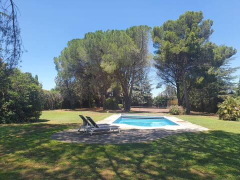 Villa des Pins with pool and tennis