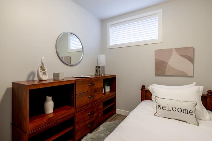 Брачен кревет (широк 125 - 149 см)