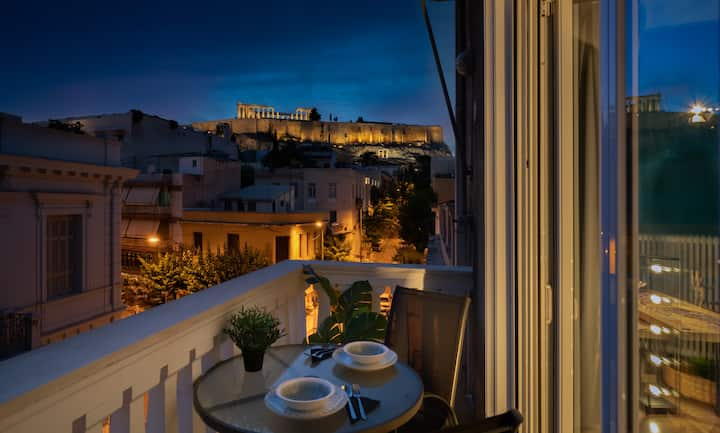 Acropolis apartment with a unique view 2