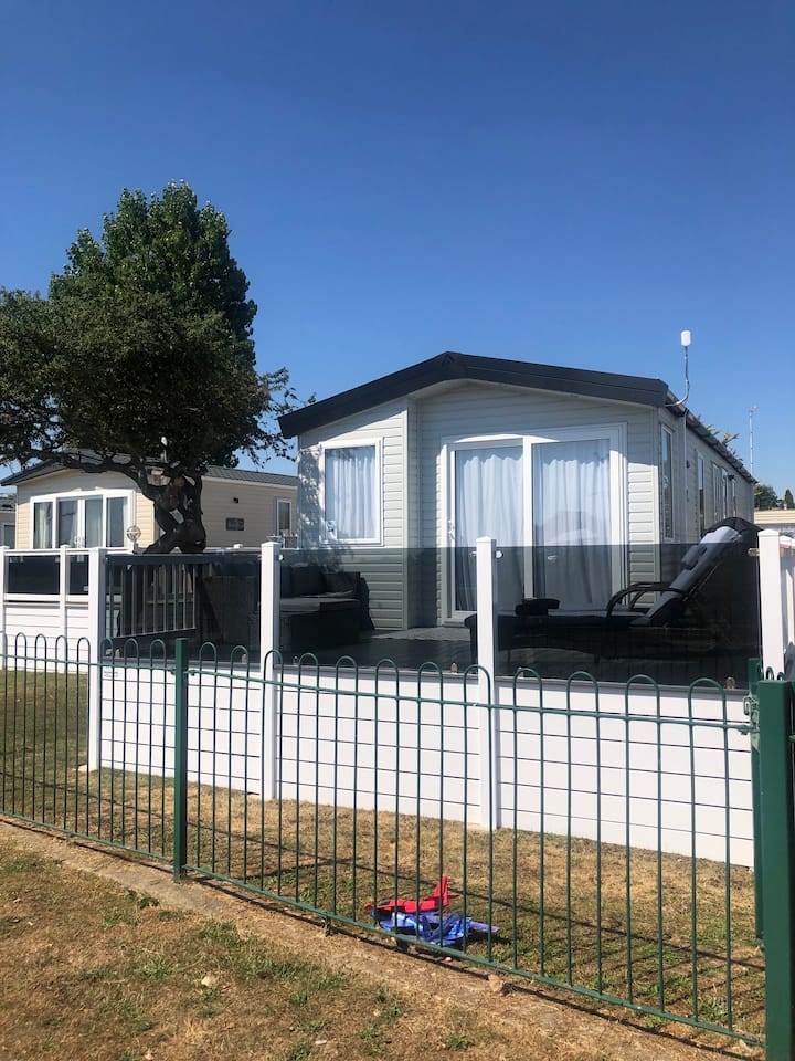 West Mersea Holiday Rentals & Homes England, United Kingdom Airbnb