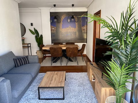 Top Airbnb: Centrally located with air conditioning en Salamanca