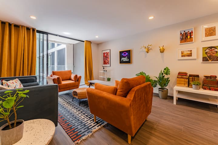 Stylish Parque España,Condesa 2BR w/ Rooftop & Gym gallery image 2