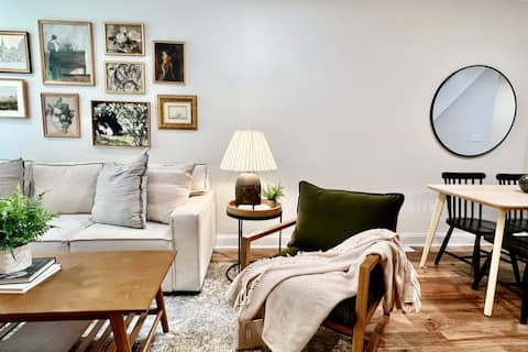 Popular Airbnb listing: Modern Canton 4BR | Rooftop Deck | Walk to Square! in Canton