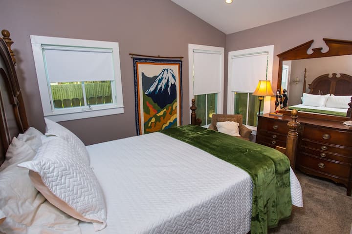 غرفة النوم 1