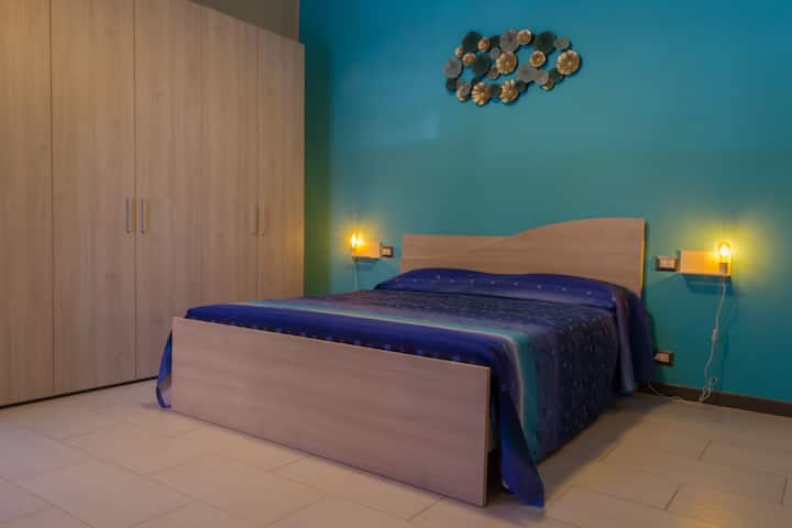 Double bed and closet for guests' disposal
