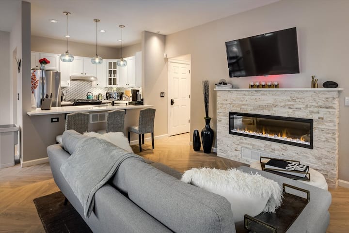 Stunning 2br Downtown Bungalow—walk To Dining - Boulder