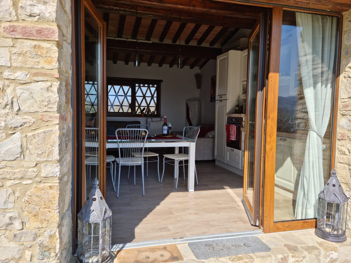 Top Airbnb: Podere 'I Ripidi' – Modern Cottage in the Chianti in San Casciano In Val Di Pesa