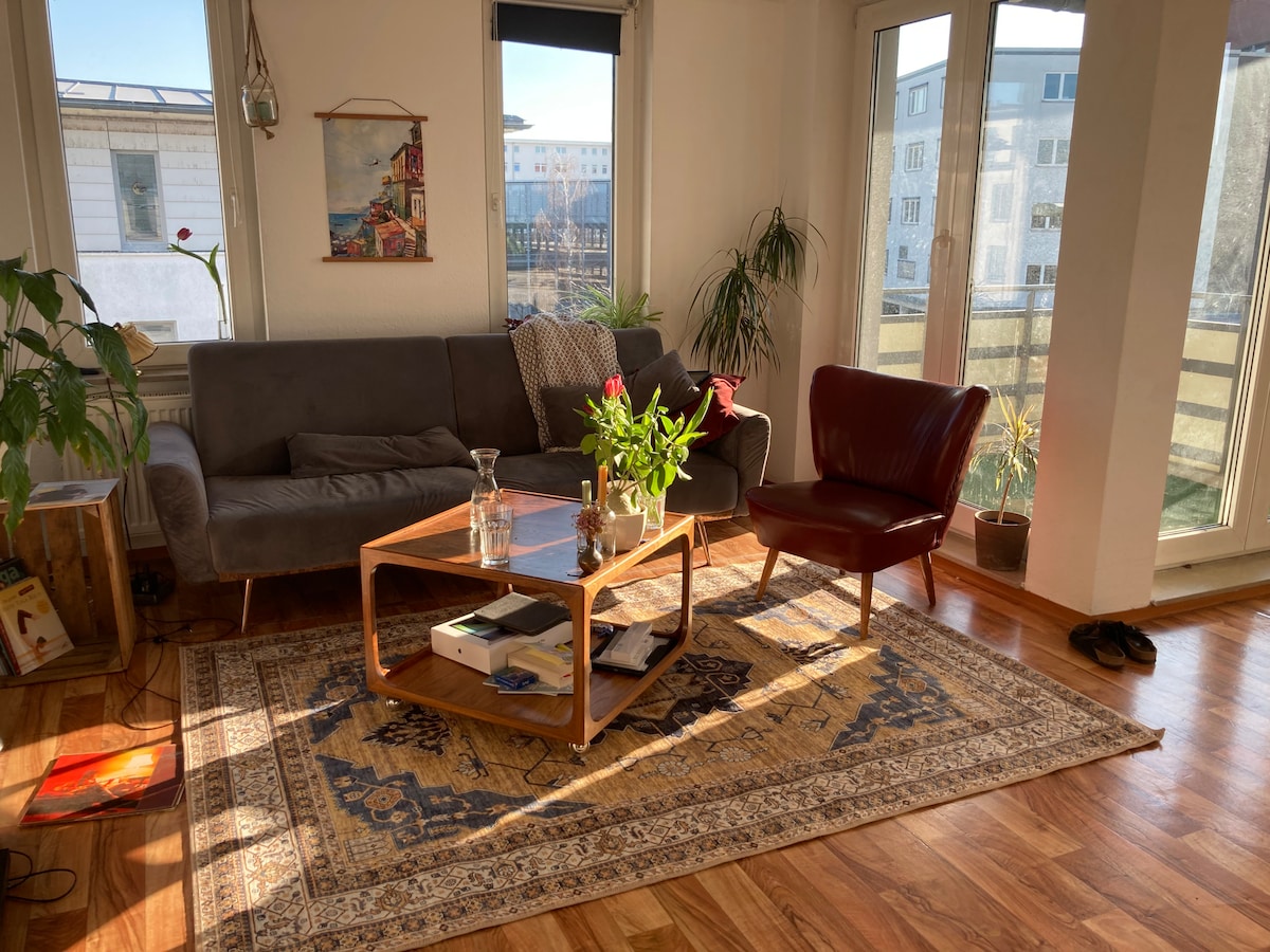 Top Airbnb: Lovely apartment with small balcony in Nordstadt