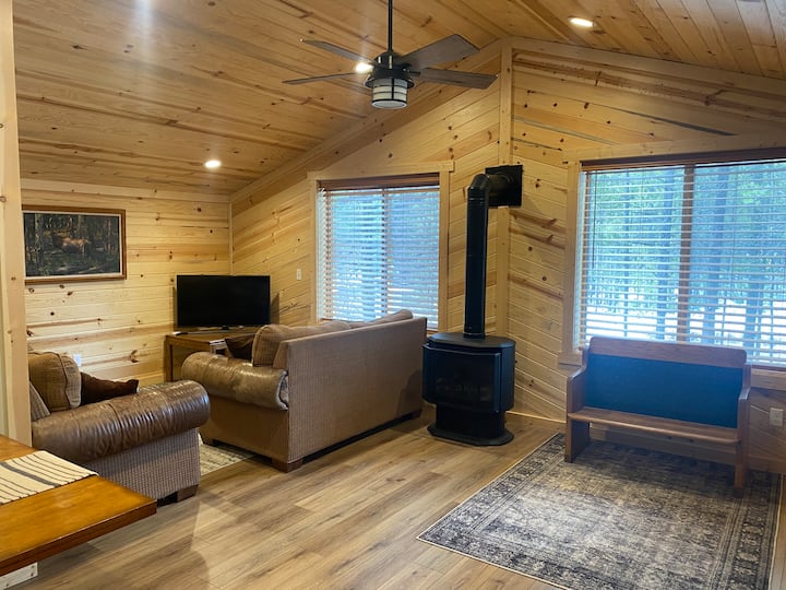 Island Retreat - Island Park, ID