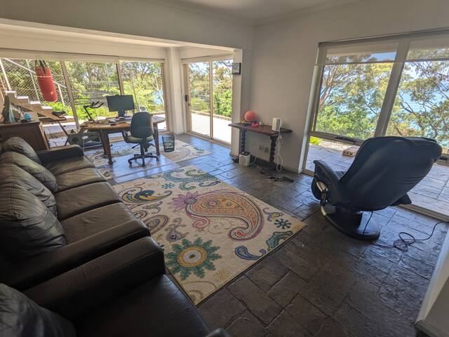 Breathtaking Beach & Bush Oasis gallery image 4