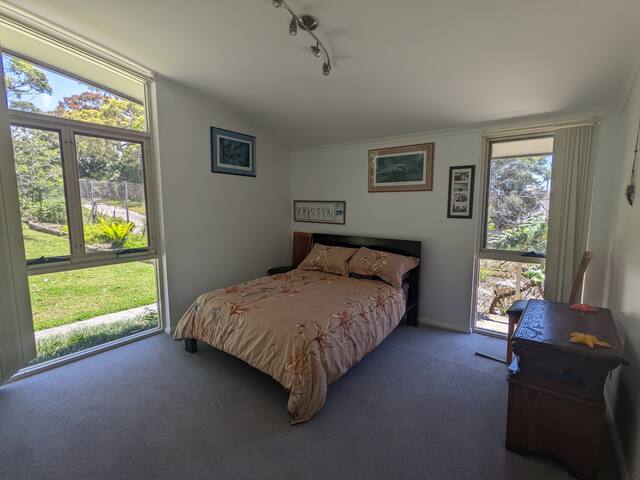 Breathtaking Beach & Bush Oasis gallery image 5