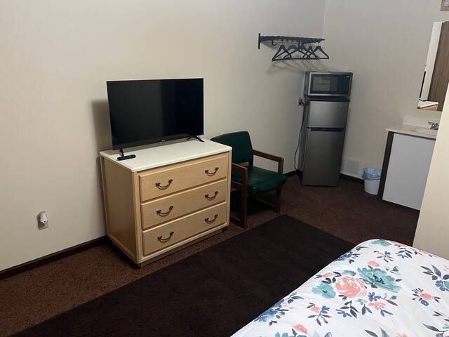 Rose City Trails Resort managed Airbnb listing 3