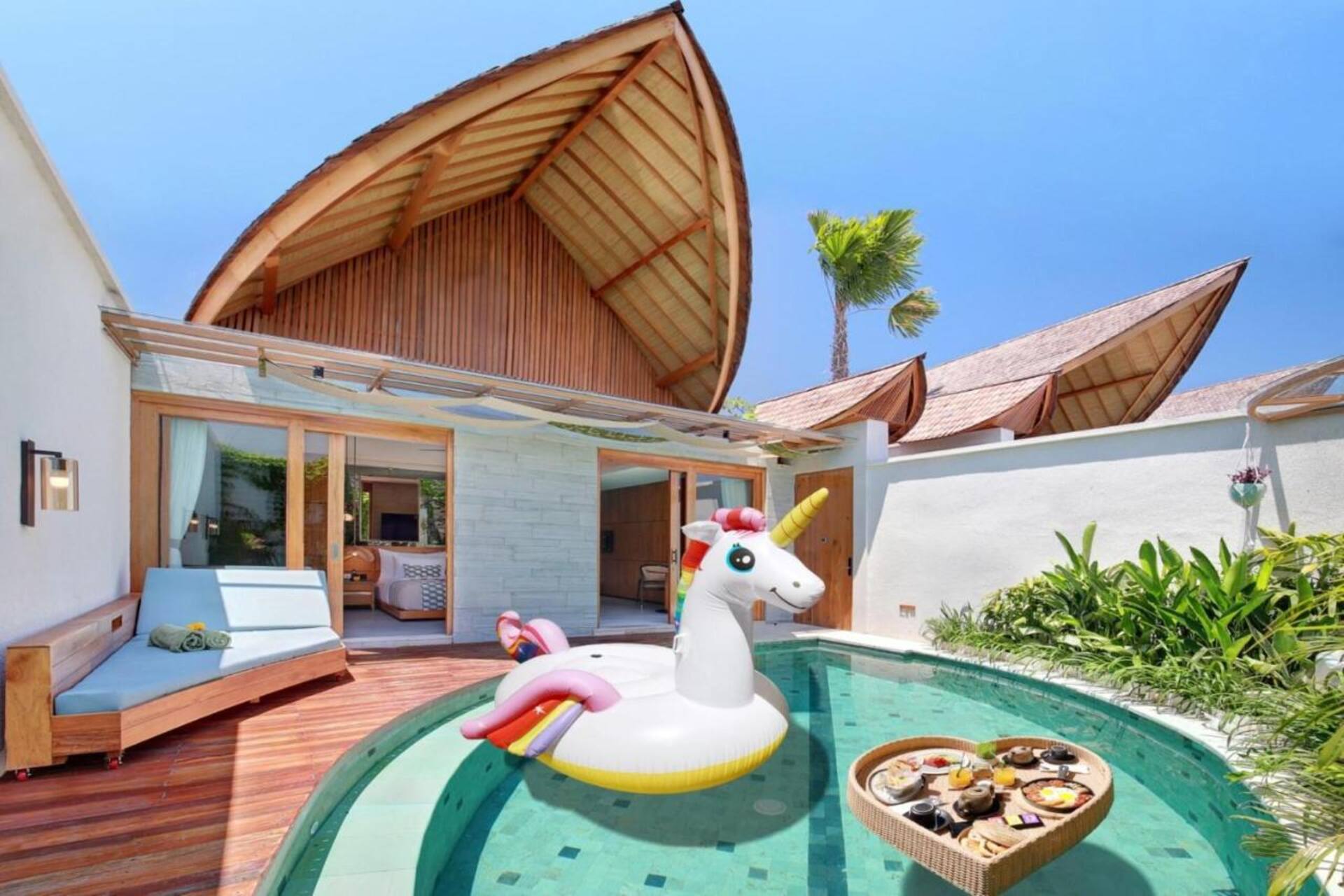 Luxe Tropical Hideaway 1 Bedroom Private Villa in Seminyak 2