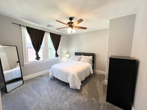 Luxury Modern 2 BR with Outdoor Space