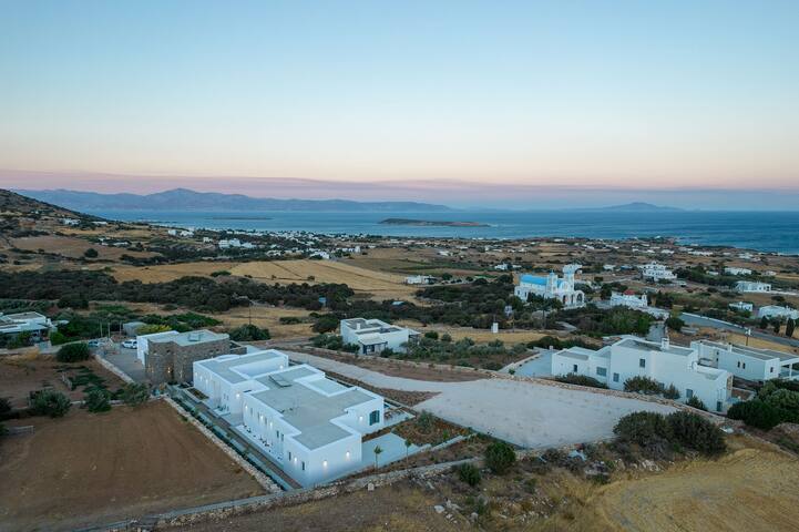 Villa White with scenic views and swimming pool gallery image 2