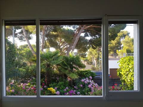 Successful Airbnb property: Nice house: garden, fireplace and ocean view in Castell Platja D'aro